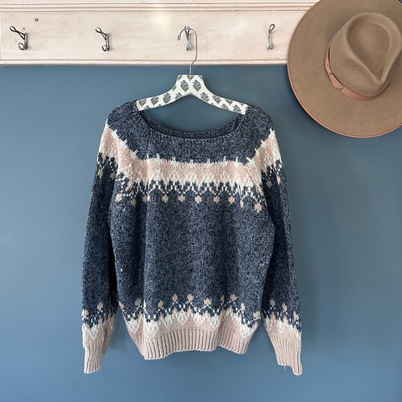 HandMade hand crafted Sweater Nordic Fair Isle square neck Gray ivory Sz large - Picture 4 of 9